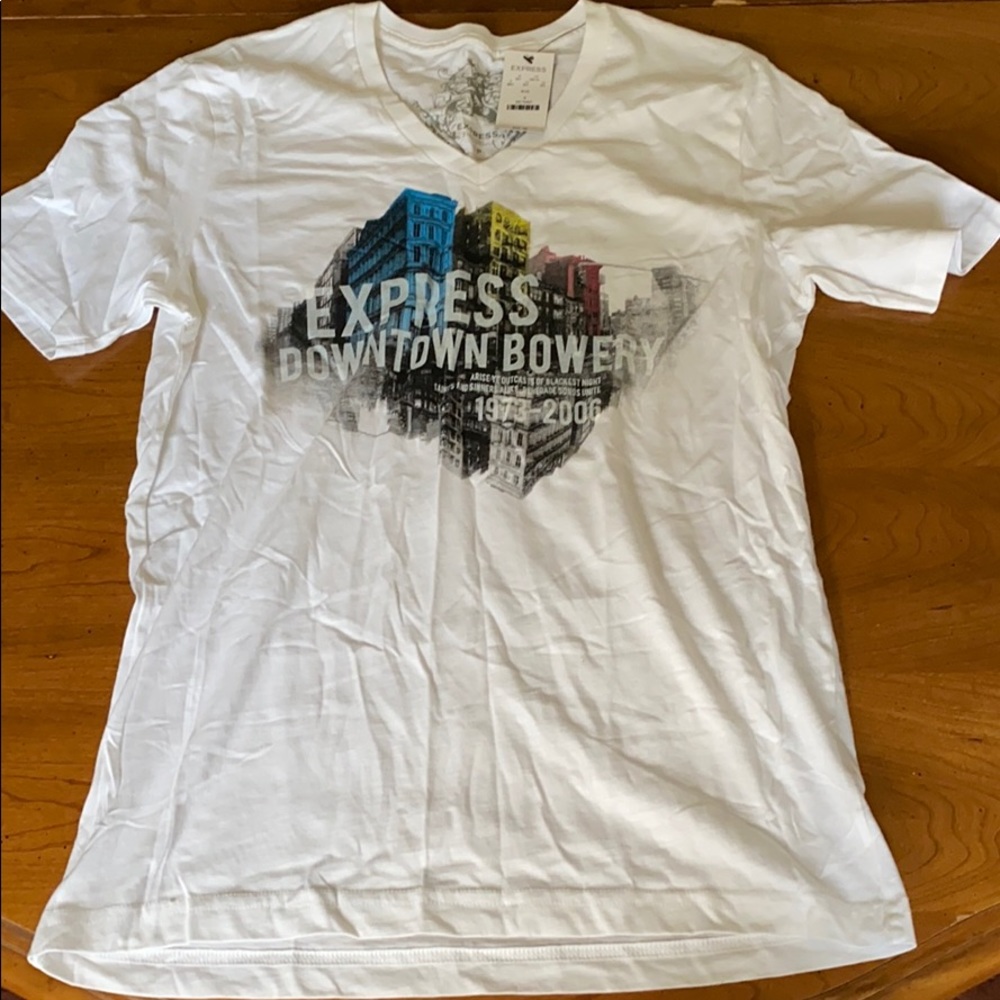 Brand new Express v neck shirt sleeve